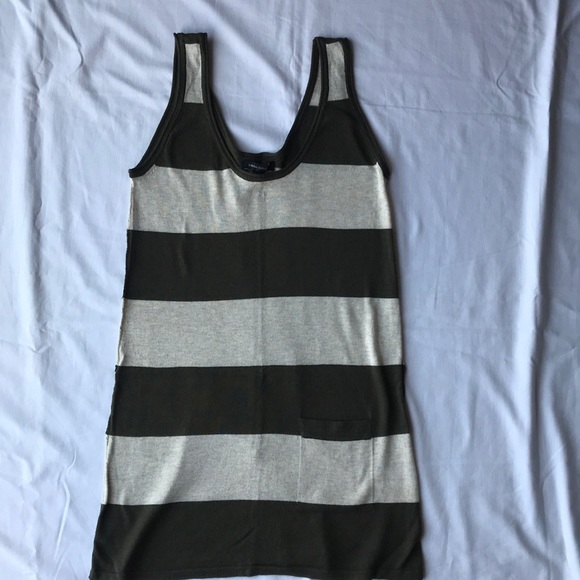 Banana Republic striped tank - Picture 2 of 8